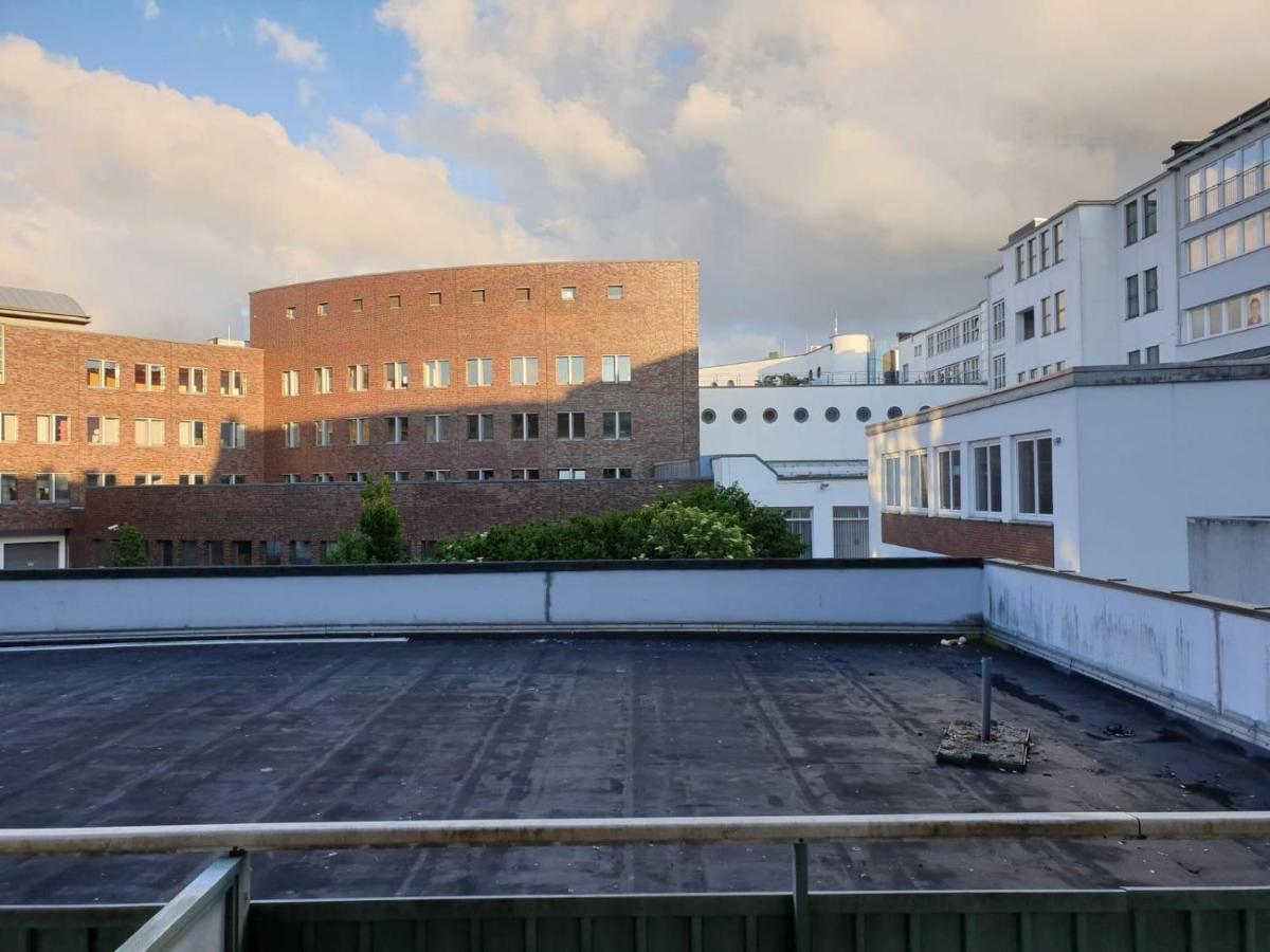 Neumünster 1,5-Zimmer Apartment Mit Balkon Am Hauptbahnhof מראה חיצוני תמונה